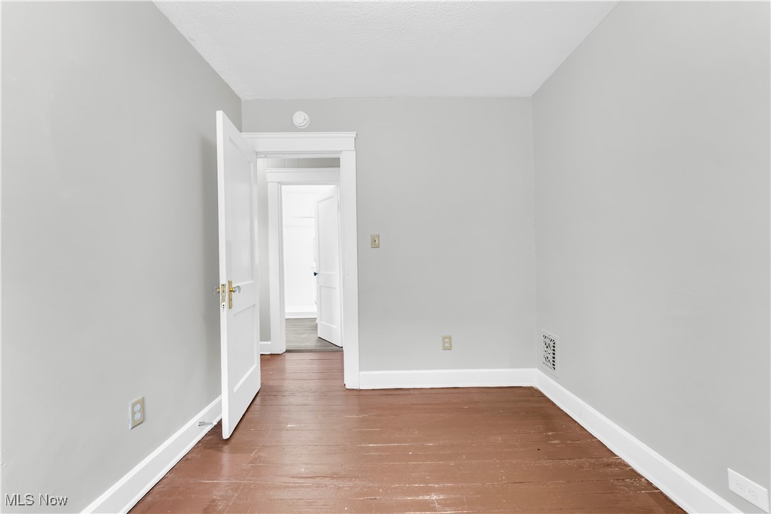 14117 Sylvia Avenue Cleveland OH 44110