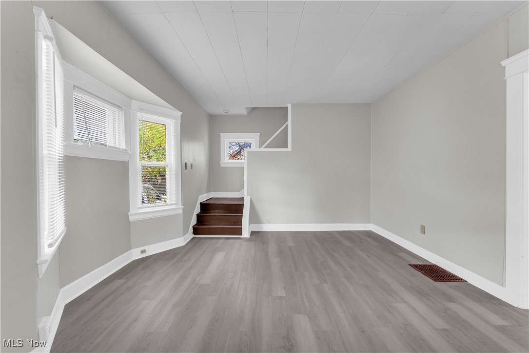 14117 Sylvia Avenue Cleveland OH 44110