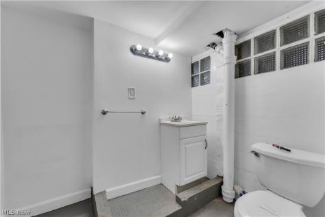 5246 Joseph Street Maple Heights OH 44137