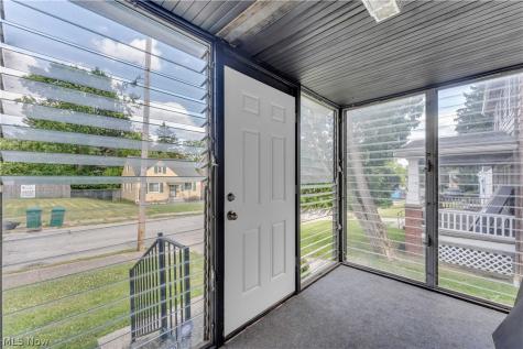 5246 Joseph Street Maple Heights OH 44137
