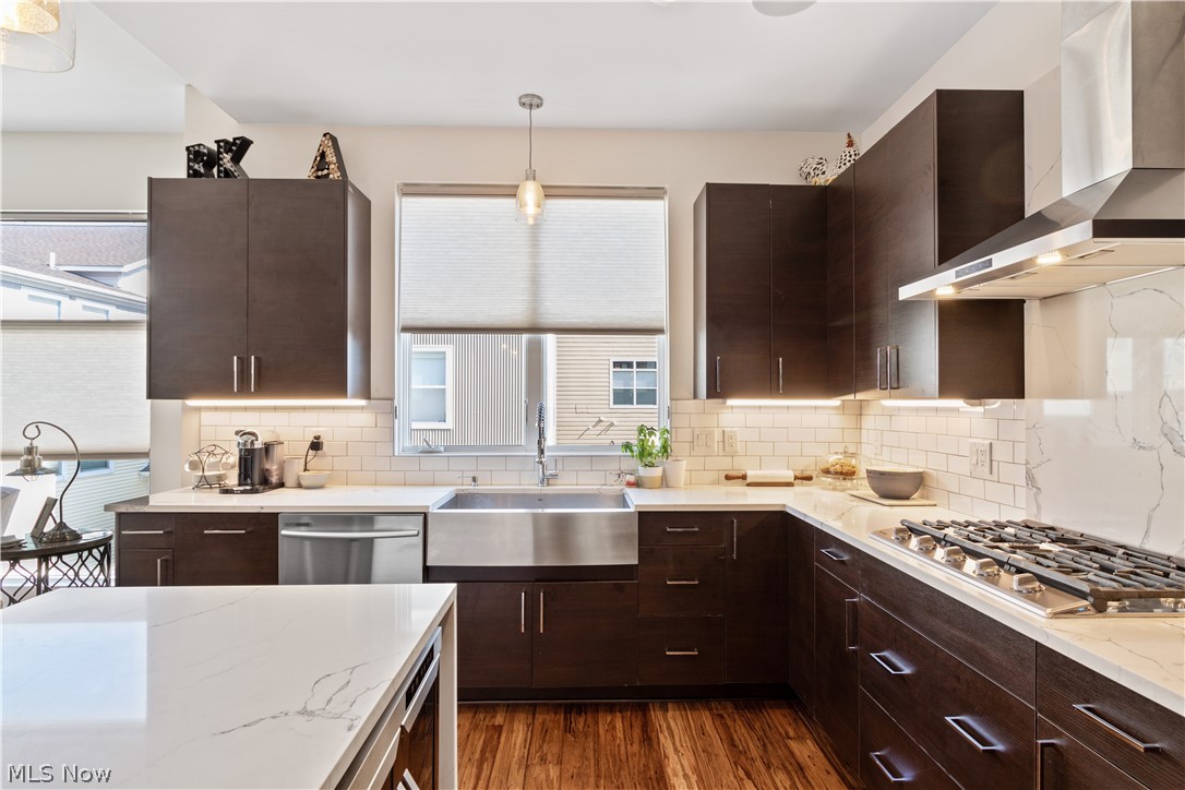 706 University Court Cleveland OH 44113