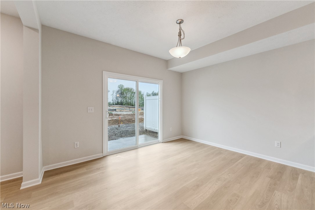 1209 Elowen Way Green OH 44685