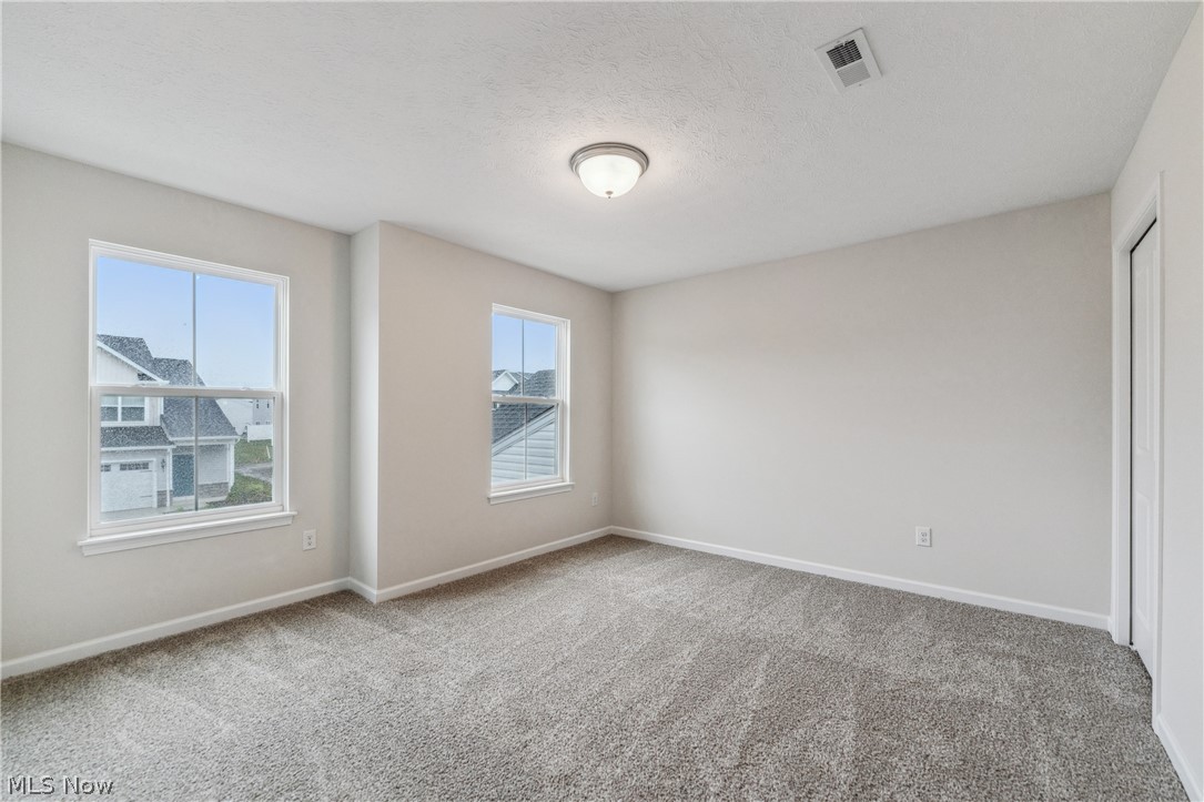 1209 Elowen Way Green OH 44685
