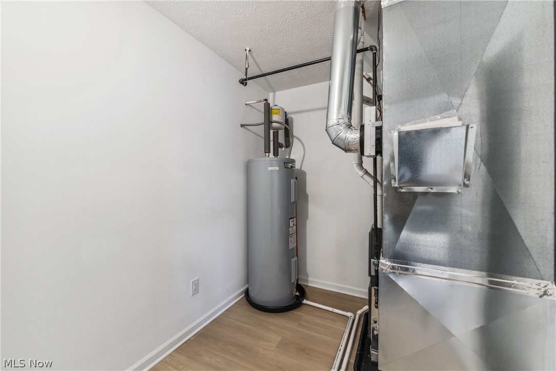 1209 Elowen Way Green OH 44685