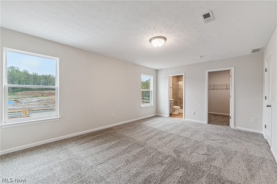 1209 Elowen Way Green OH 44685