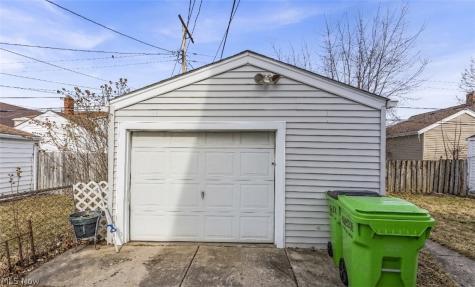 10725 Vernon Avenue Garfield Heights OH 44125