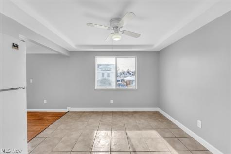 10725 Vernon Avenue Garfield Heights OH 44125