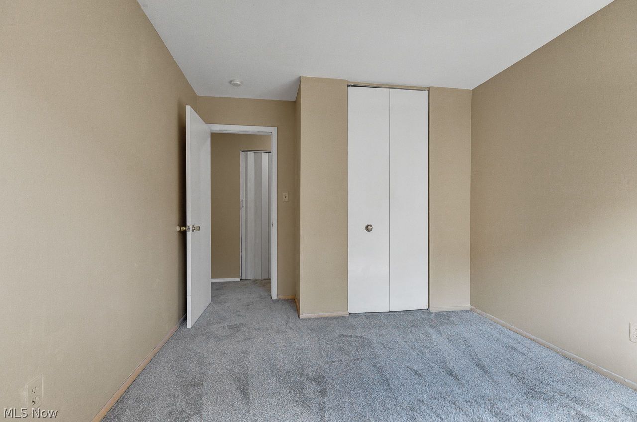 24597 Clareshire Drive North Olmsted OH 44070