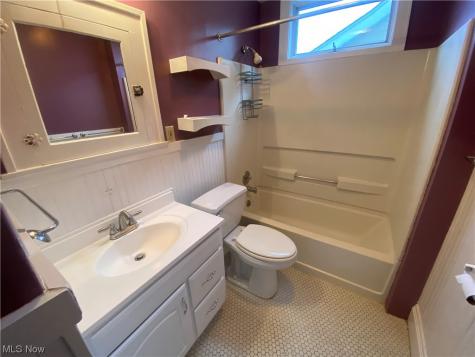 3759 W 136th Street Cleveland OH 44111