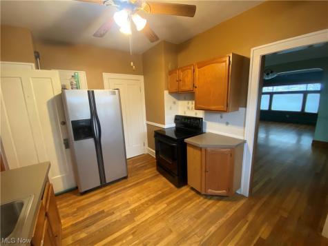 3759 W 136th Street Cleveland OH 44111