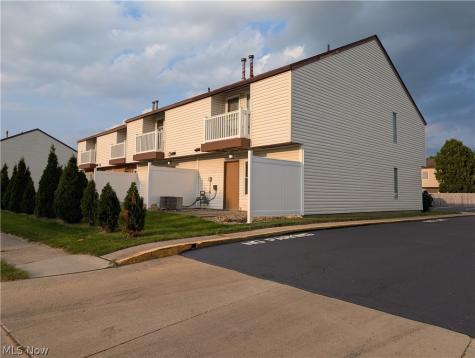 1539 Whitehall Boulevard Kent OH 44240