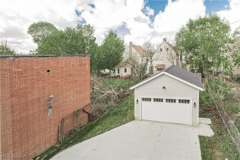 2240 E 97th Street Cleveland OH 44106