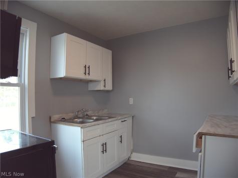 687 Broadway Avenue Bedford OH 44146