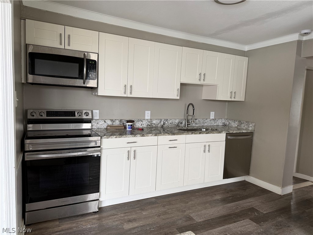 416 2nd Street Fairport Harbor OH 44077