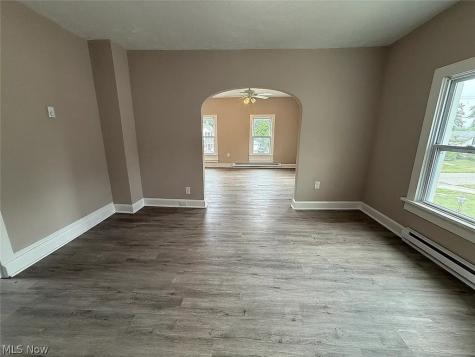 323 Columbus Street Elyria OH 44035
