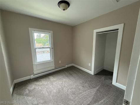 323 Columbus Street Elyria OH 44035