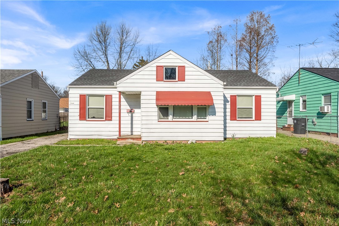 2521 Greenvale Road Cleveland OH 44121