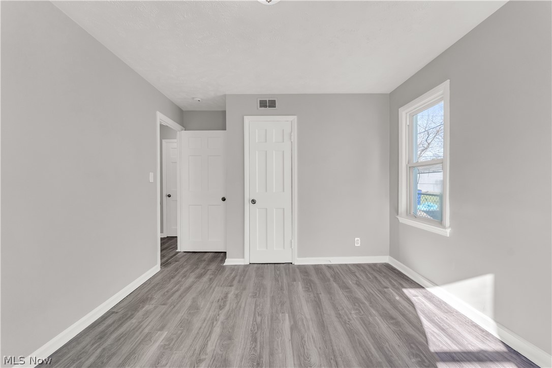 2521 Greenvale Road Cleveland OH 44121