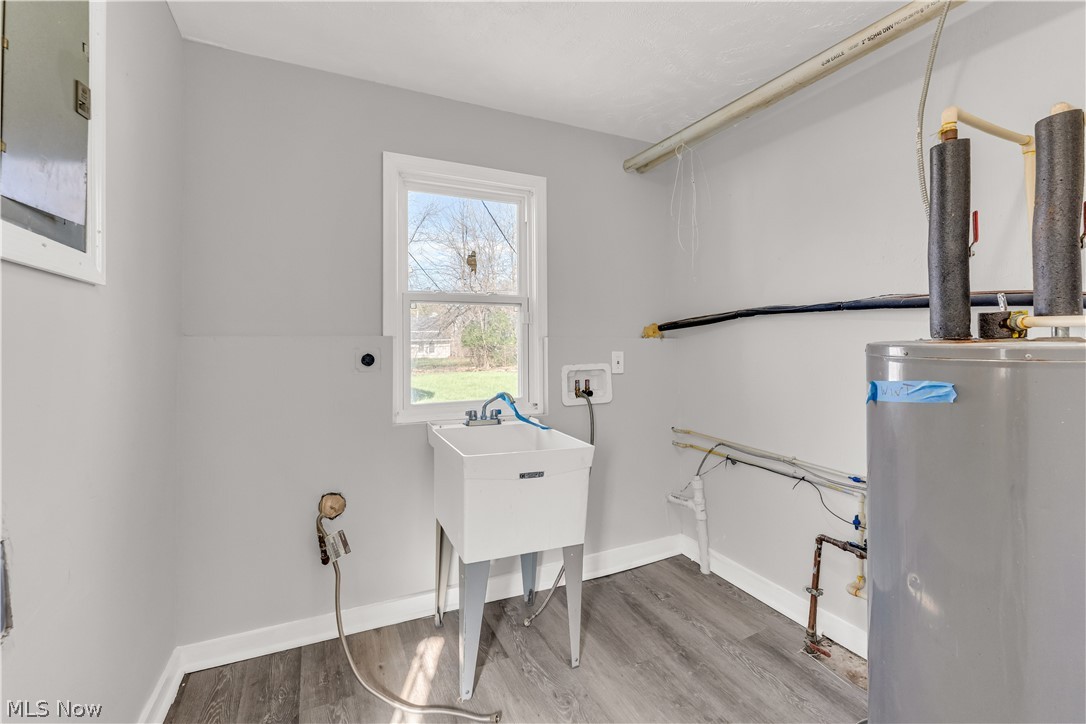 2521 Greenvale Road Cleveland OH 44121
