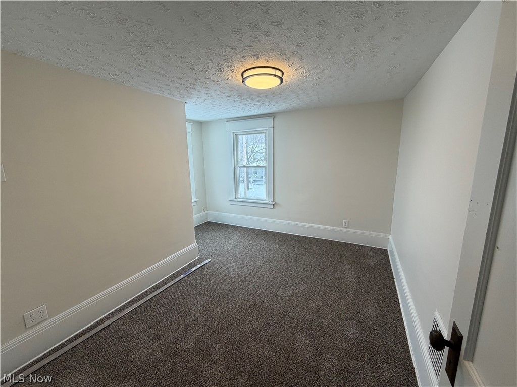 443 S Union Avenue Salem OH 44460