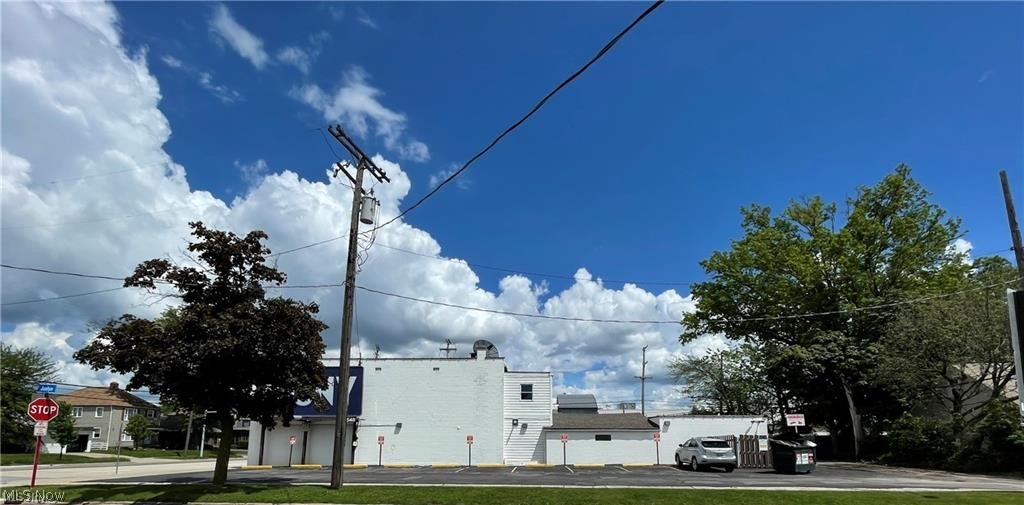 13501 Lakewood Heights Boulevard Lakewood OH 44107