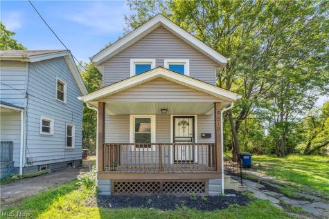 9518 Nelson Avenue Cleveland OH 44105