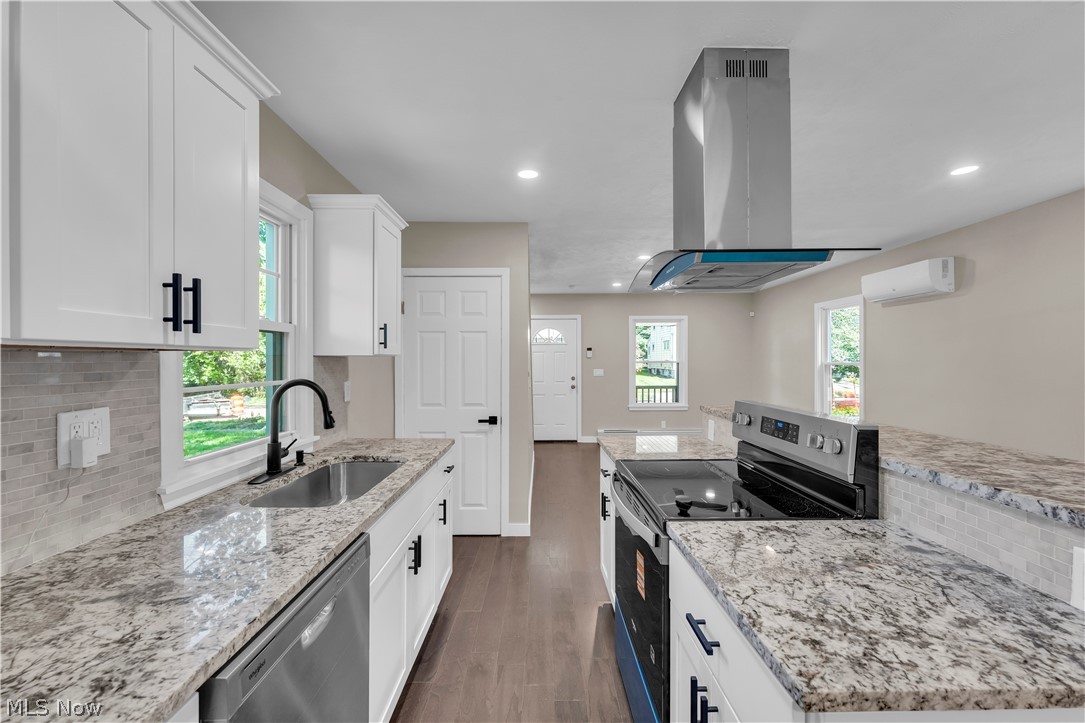 9518 Nelson Avenue Cleveland OH 44105
