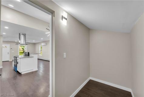 9518 Nelson Avenue Cleveland OH 44105
