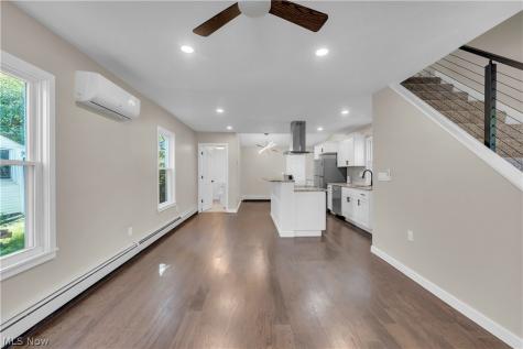 9518 Nelson Avenue Cleveland OH 44105
