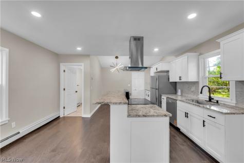 9518 Nelson Avenue Cleveland OH 44105