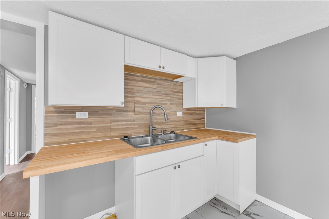 80 Egbert Road Bedford OH 44146