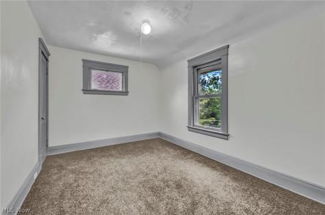 3341 E 145th Street Cleveland OH 44120