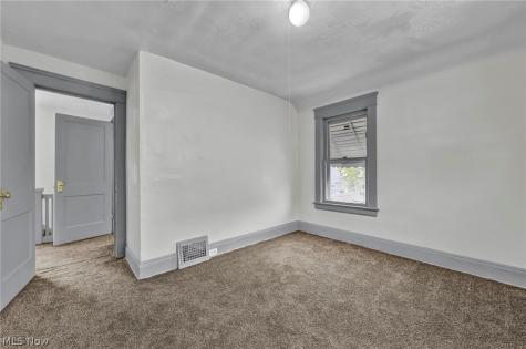 3341 E 145th Street Cleveland OH 44120