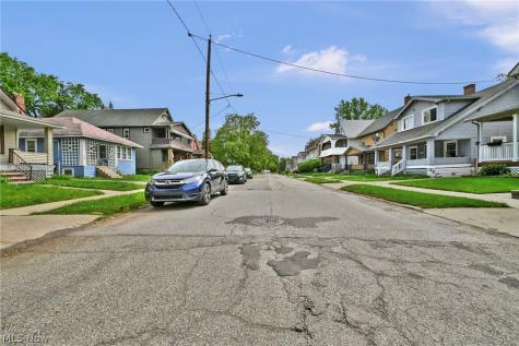 3341 E 145th Street Cleveland OH 44120