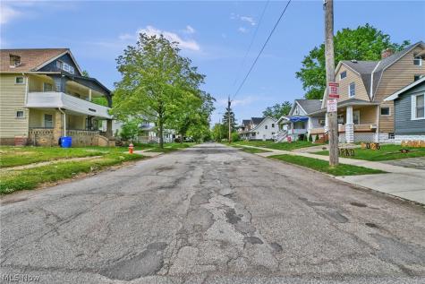 3341 E 145th Street Cleveland OH 44120
