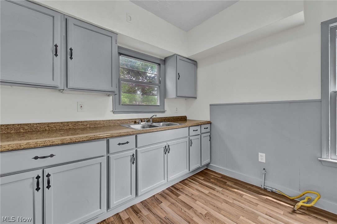 3341 E 145th Street Cleveland OH 44120