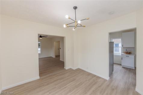 1558 Winchester Avenue Lakewood OH 44107