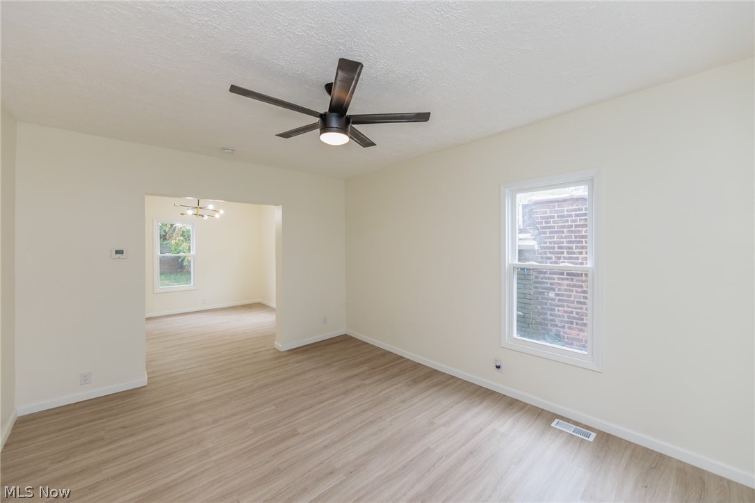 1558 Winchester Avenue Lakewood OH 44107