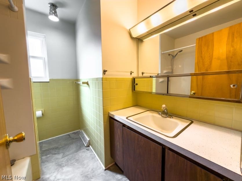 3853-3857 Seneca Street Stow OH 44224