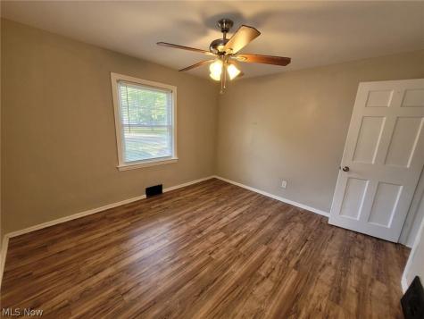 6987 Greenleaf Avenue Parma Heights OH 44130