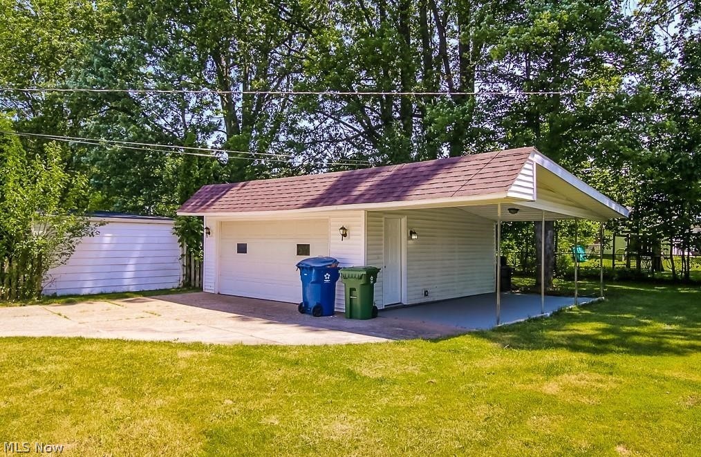 6987 Greenleaf Avenue Parma Heights OH 44130