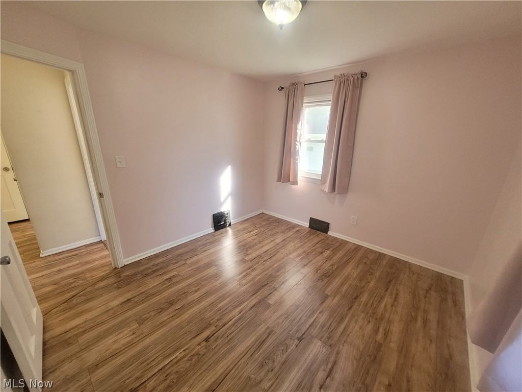 6987 Greenleaf Avenue Parma Heights OH 44130