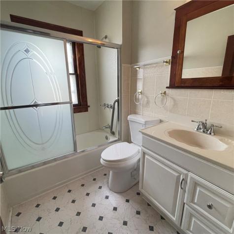 3201 E 121st Street Cleveland OH 44120
