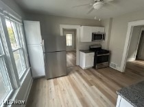 2076 Dowd Avenue Lakewood OH 44107