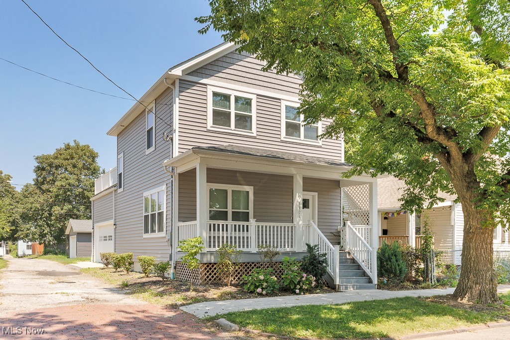 5904 Wakefield Avenue Cleveland OH 44102