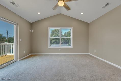 5904 Wakefield Avenue Cleveland OH 44102