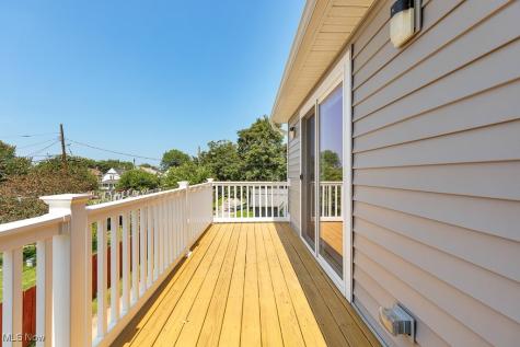 5904 Wakefield Avenue Cleveland OH 44102