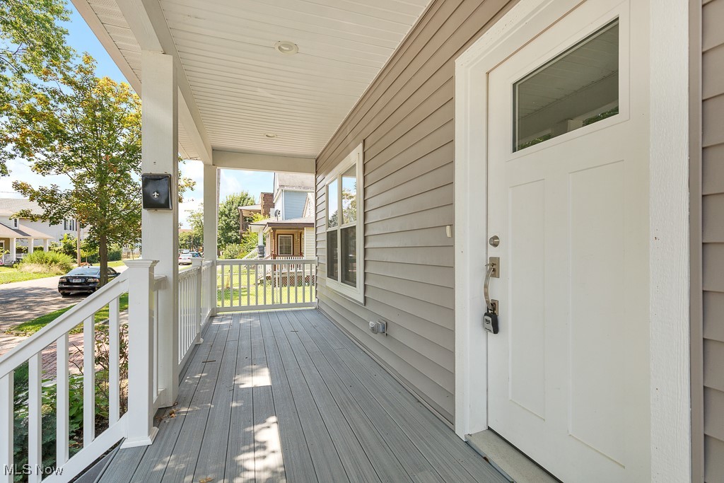 5904 Wakefield Avenue Cleveland OH 44102