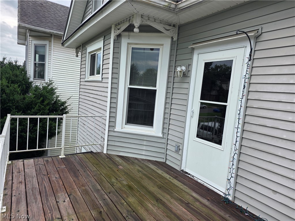 407 1/2 N 10th Street Cambridge OH 43725