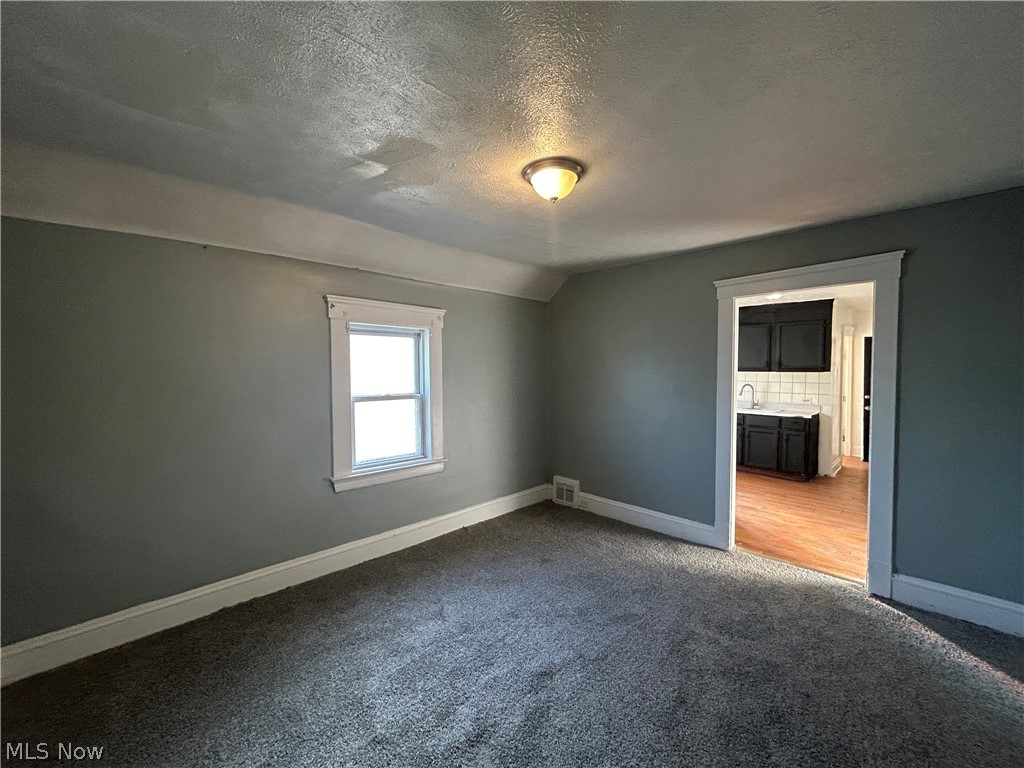 3560 W 67th Street Cleveland OH 44102